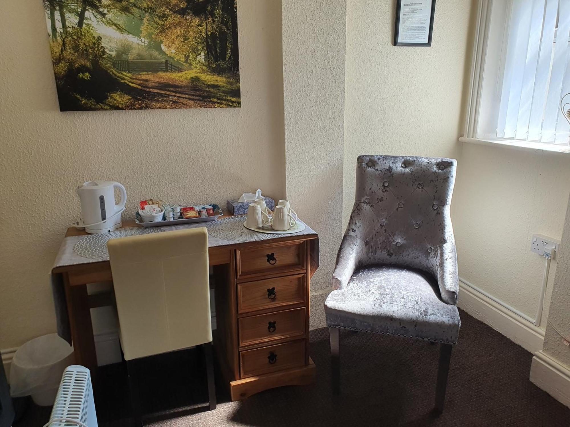 Windsor House Bed & Breakfast *