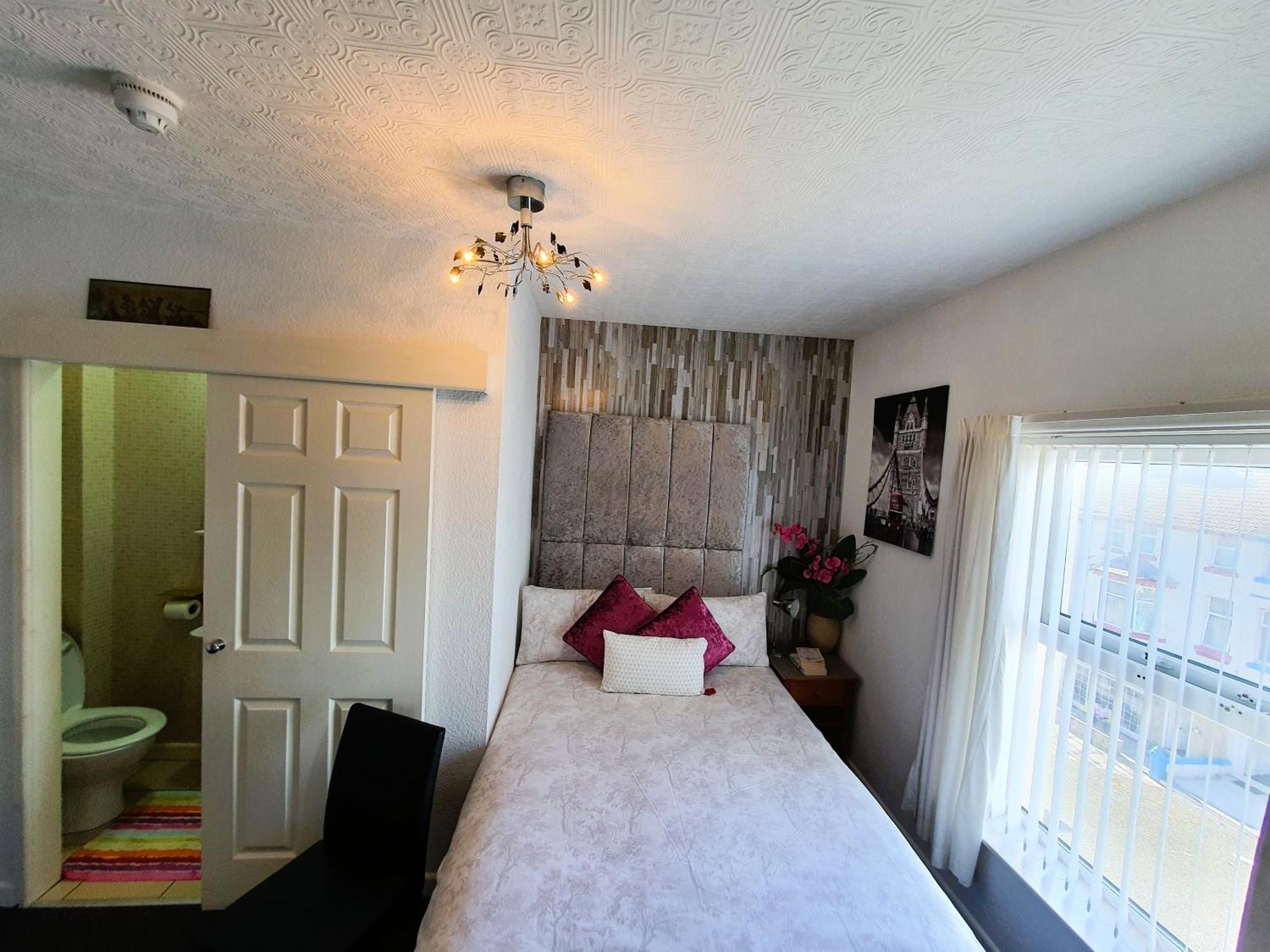 Windsor House Bed & Breakfast